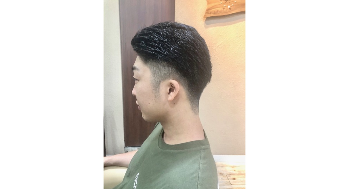 メンズ さっぱりサマーカット 駒木根誠一郎 反町で人気な当美容院のブログでサロンの様子をご覧ください